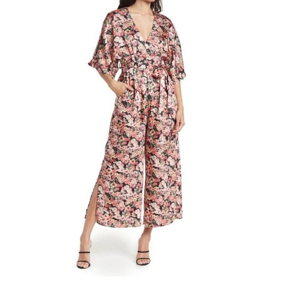 Maisie V-Neck Wide Leg Jumpsuit In Coral Yellow Floral Pattern -(b19) NWOT - Picture 1 of 7